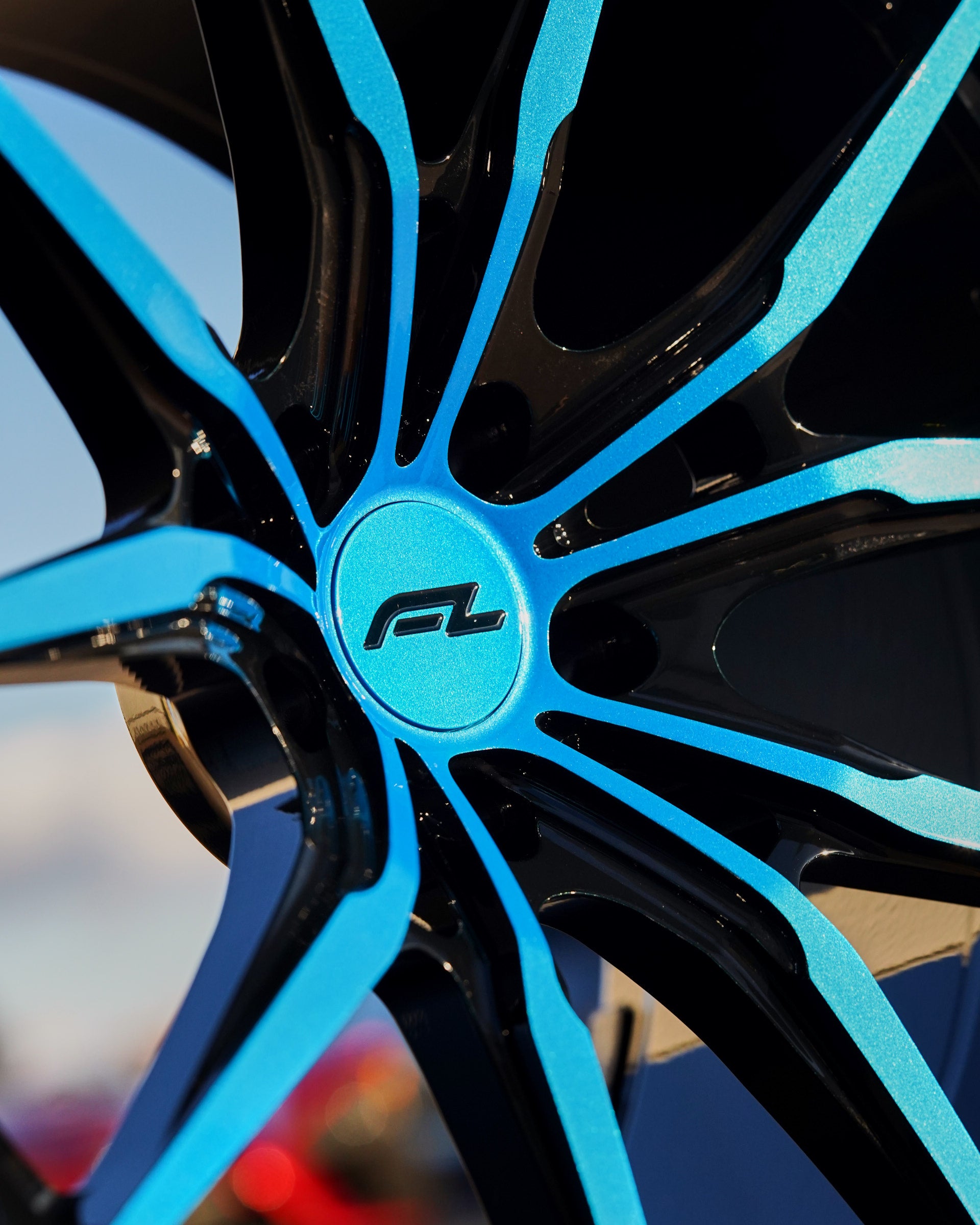 Corvette Z06 Forgedlite LC6 Concave Forged Monoblock Riptide Blue and Gloss Black Center Cap