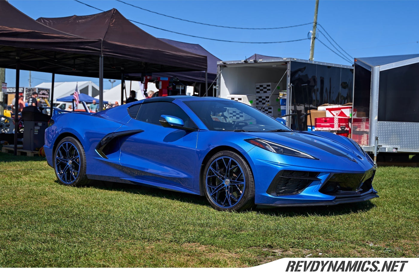 Corvette-C8-Stingray-Riptide-Blue-Cray-Hammerhead-Wheels