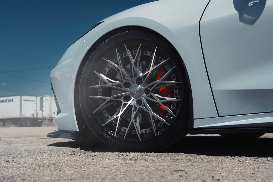 E5 Sebring 2p C8 Corvette 19" Front 20" Rear Wheel and Tire Package - Titanium w/ Black Lip