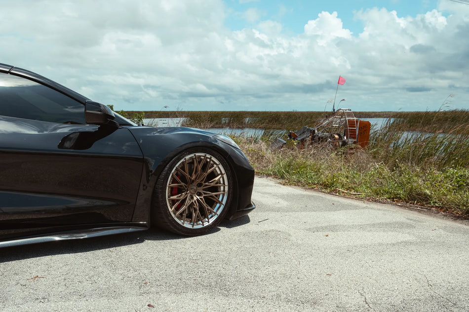 E5 Sebring 2p C8 Corvette 19" Front 20" Rear Wheel and Tire Package - Bronze w/ Polished Lip