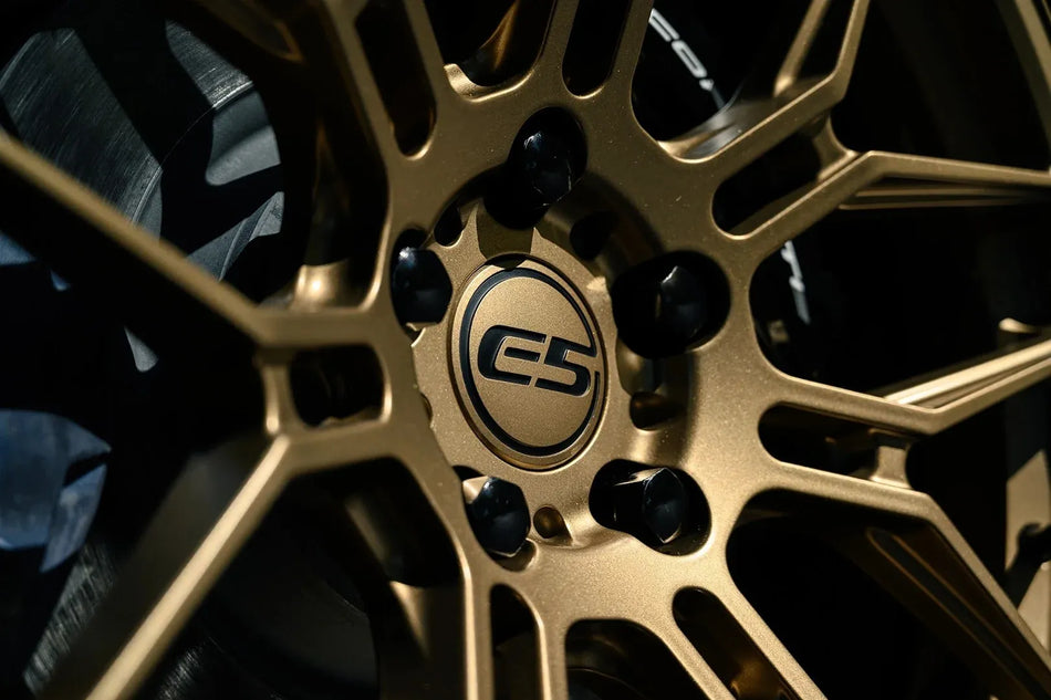 E5 Speedway C8 Corvette 20x9" Front 21x12" Rear Wheel and Tire Package
