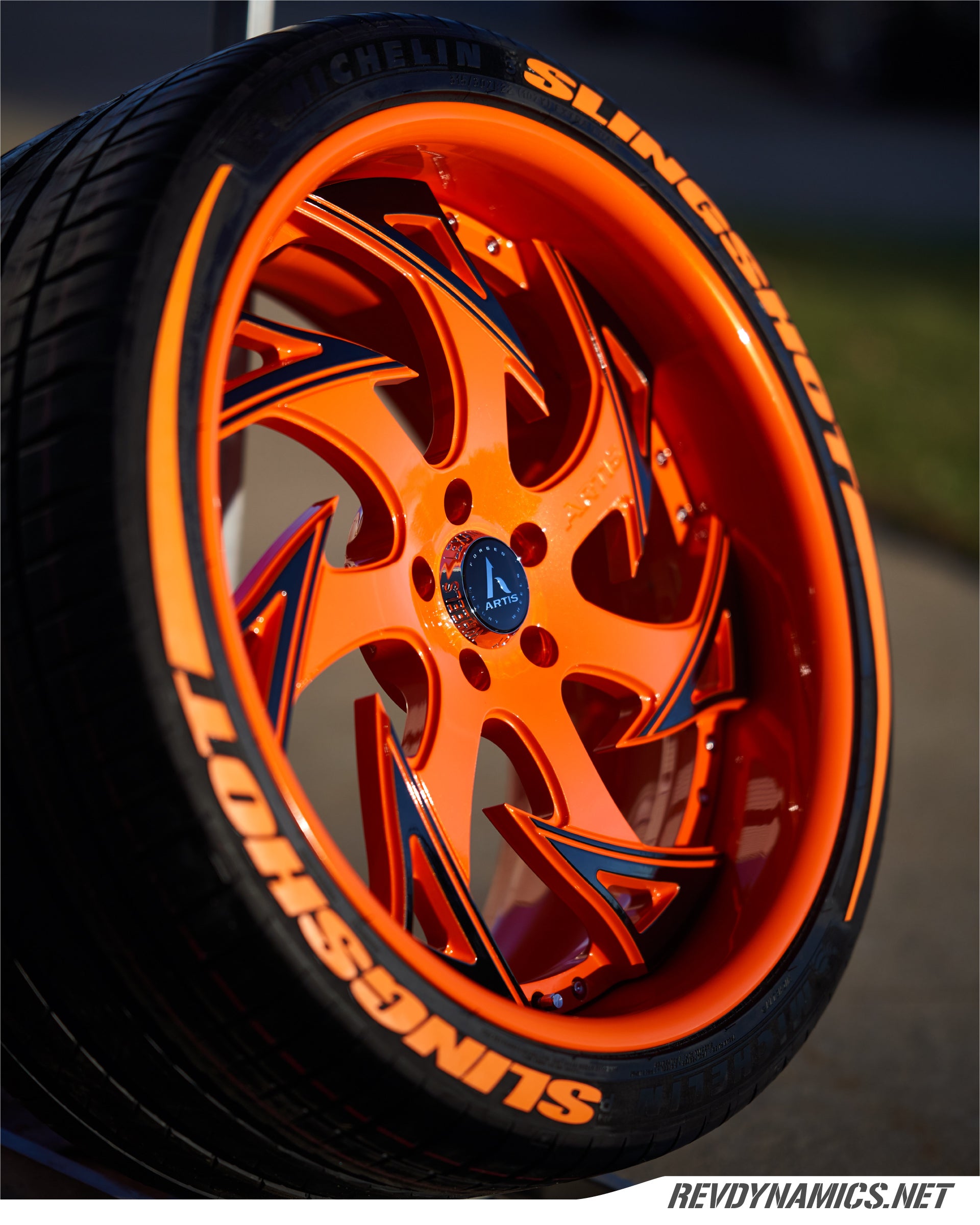 Artis Atomic 22x11 Orange Madness and Black with Tire Lettering 5499 (2)