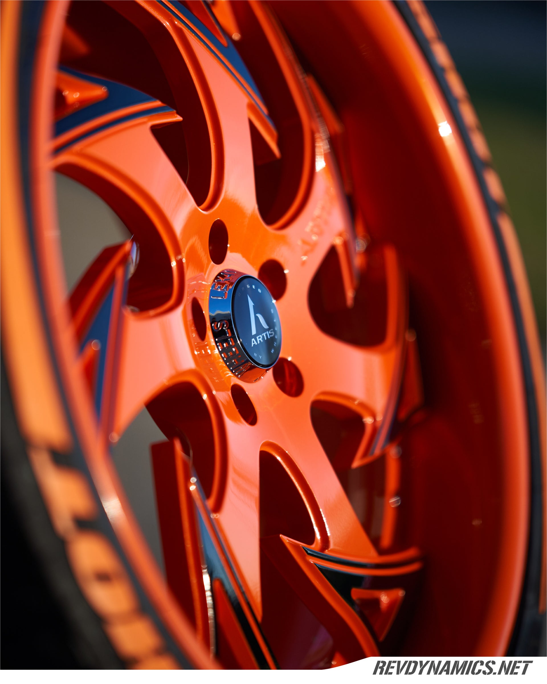 Artis Atomic 22x11 Orange Madness and Black with Tire Lettering 5499 (3)
