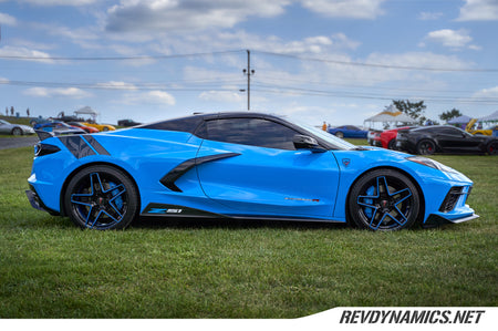 C8 Corvette Stingray rapid blue cray panthera staggered rims
