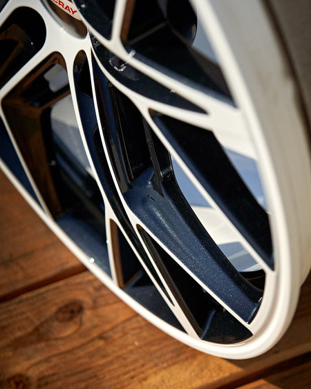 Corvette C8 Stingray Carbon Flash wheels