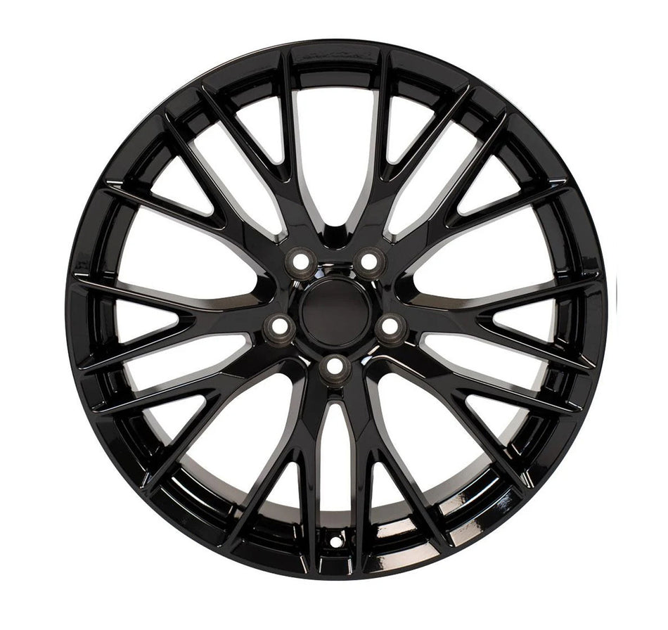 C7 Corvette Wheels in gloss black for the Stingray by Rev Dynamics
