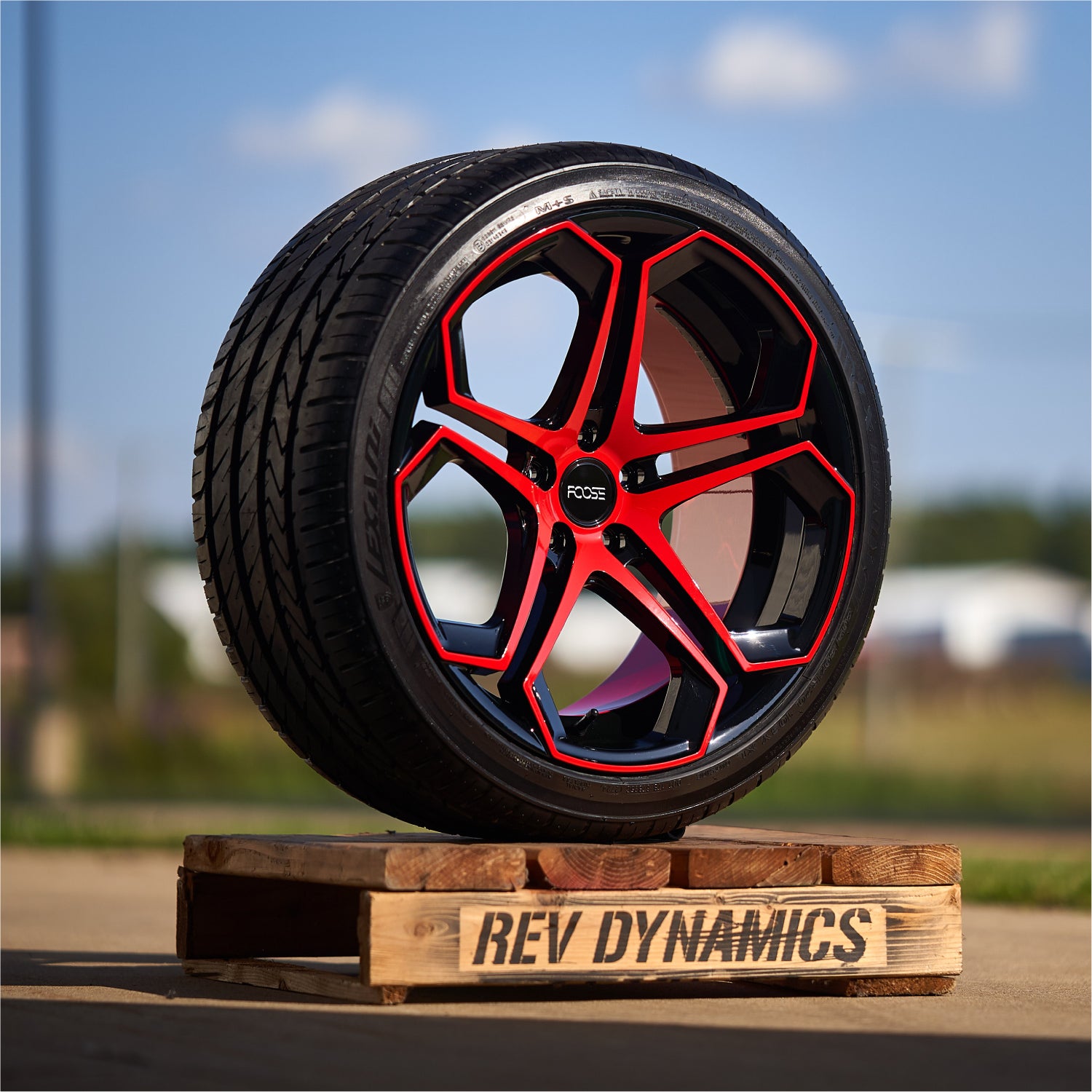 Polaris Slingshot red and black powder coated foose impala 20in wheel with 305 rear tire