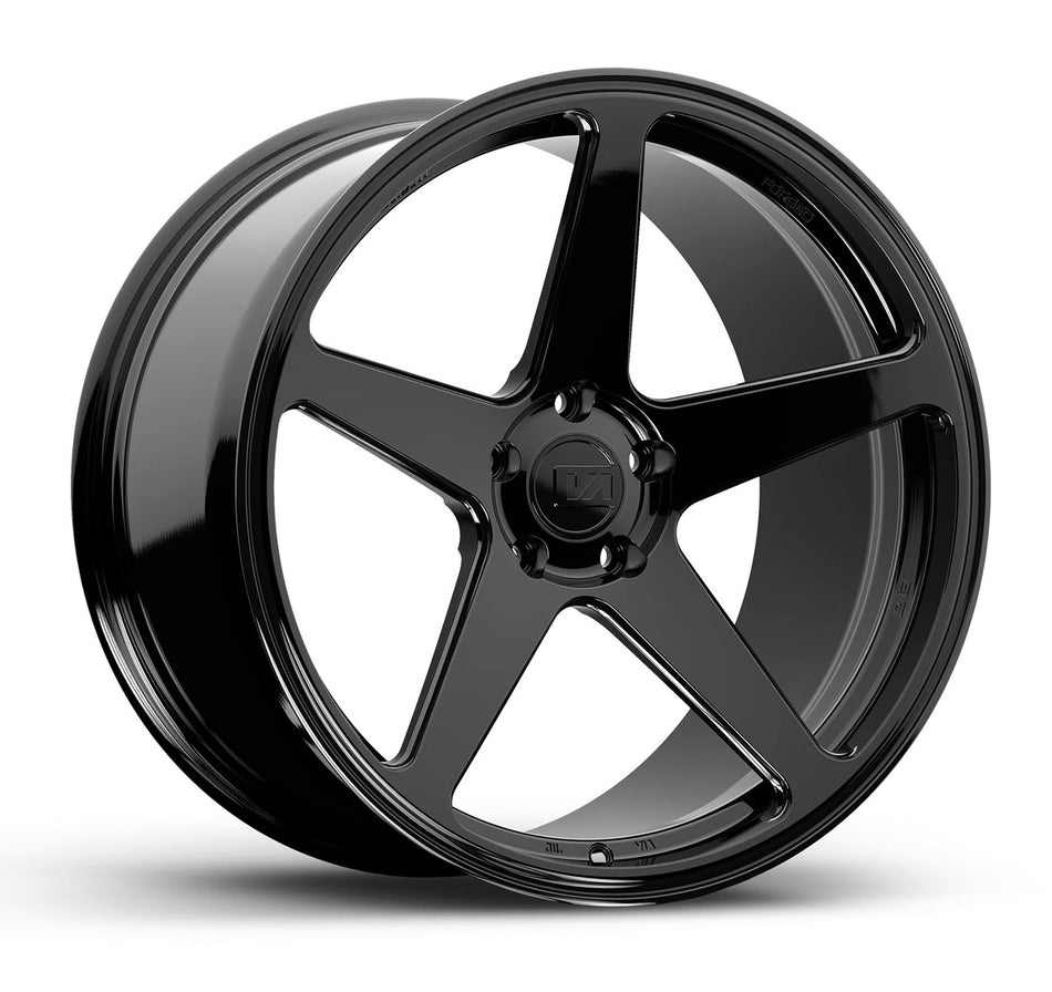 Variant Sena Corvette 19" Front 20" Rear Wheel and Tire Package