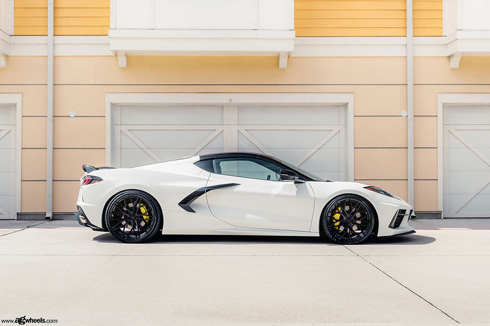 White C8 Corvette with Avant Garde 20/21" wheels