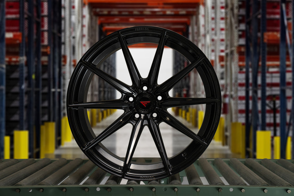 Ferrada FR10 Slingshot 20" Front 22" Rear Wheel and Tire Package - Gloss Black